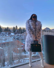 Load image into Gallery viewer, Cruella Look