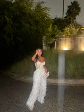 Load image into Gallery viewer, Angel Princess Look
